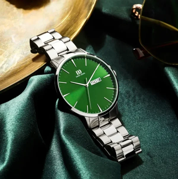 Danish Design Akilia herenhorloge Day/Date Green (Link) IQ97Q1267