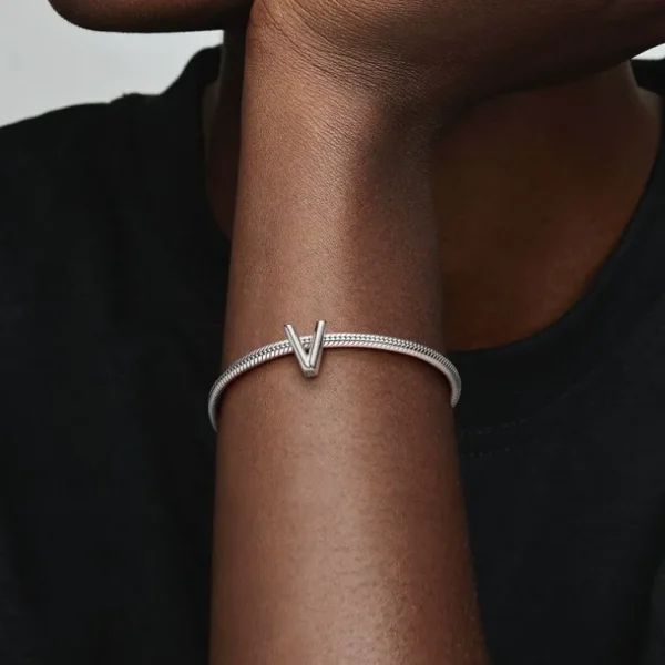 Pandora Letter V Alfabetbedel 797476