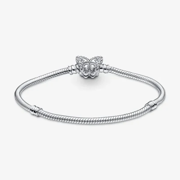 Pandora Pandora Moments Snake Chain Armband met Vlindersluiting 590782C01
