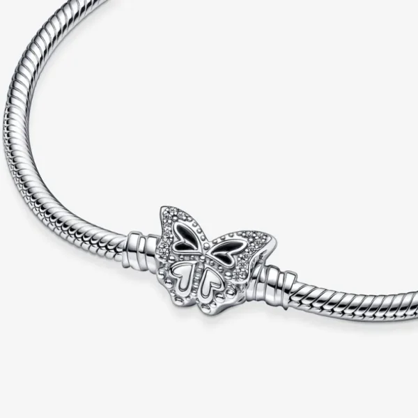 Pandora Pandora Moments Snake Chain Armband met Vlindersluiting 590782C01